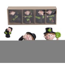 POLYRESINOVÝ KOMINÁR V KLOBÚKU, SADA 4 KUSOV, SAMOLEPIACI, SO ŠTVORLÍSTKOM