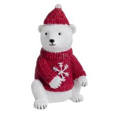 POLYRESINOVÝ ĽADOVÝ MEDVEĎ V ČERVENOM SVETRI A ČIAPKE