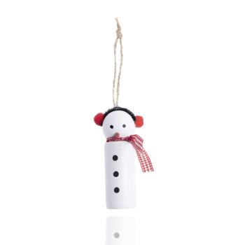DEKOR DREVENÝ ZÁVESNÝ SNEHULIAK S ČERVENOU ŠATKOU