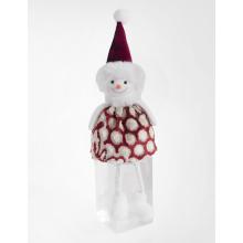 TEXTILNÝ SNEHULIAK SEDIACI SO ZAVESENÝMI NOHAMI, BIELY A BORDOVÝ