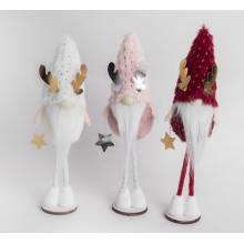 TEXTILNÁ BRADA S PAROHOVOU ČIAPKOU, STOJACI, S HVIEZDOU