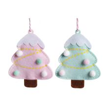 PLSTENÝ ZÁVESNÝ BOROVICOVÝ STROM, TYRKYSOVÝ A RUŽOVÝ PENOVÝ VZOR