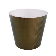 KERAMICKÁ VÁZA V TVARE PÍSMENA "V", BRONZOVÝ PRUH