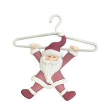 DEKORATÍVNA HLINA ZÁVESNÝ ORNAMENT SANTA CLAUS NA VEŠIAKU