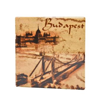 KERAMICKÝ PODTÁCEK, STAROŽITNÝ "BUDAPEST"