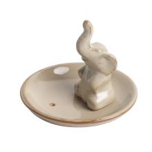KERAMICKÝ KADIDELNÍK, OKRÚHLY, SO SLONOM, KRÉMOVÝ