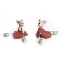 KERAMICKÝ SVIETNIK SO SVIEČKOU, MYŠ, ČERVENÁ, ZÁVESNÁ NOŽIČKA