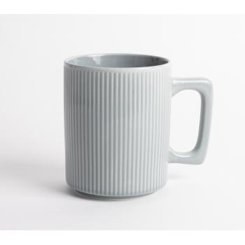 KERAMICKÝ HRNČEK 3D.STRIPED SIVO-ZELENÝ