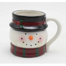 KERAMICKÝ HRNČEK, HLAVA SNEHULIAKA, 3D VZOR
