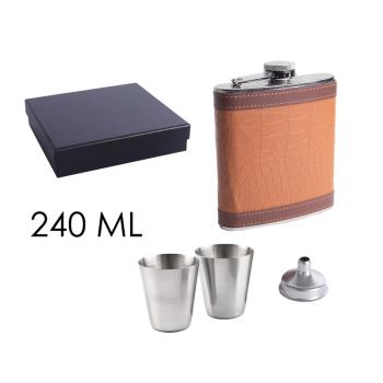 PLOCHÉ SKLO, NEREZOVÁ OCEĽ, SADA V DARČEKOVEJ ŠKATUĽKE, 2 MALÉ POHÁRE, LIEVIK, 4 KUSY, KOŽENKA BARAN