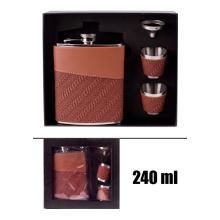 PLOCHÉ SKLO, NEREZOVÁ OCEĽ, SADA V DARČEKOVEJ ŠKATUĽKE, 2 MALÉ POHÁRE, LIEVIK, 4 KUSY, HNEDÁ KOŽENKA