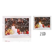 PLÁTNO OSVETLENÝ PLAMEŇ FÚKA OBRAZ S 2 LED V DREVENOM RÁME, DVE SVIEČKY S ČERVENÝMI DEKORÁCIAMI