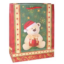 PAPIEROVÉ TAŠKY V LESKLEJ BORDOVEJ A ZELENEJ FARBE SO VZOROM MEDVEDÍKA