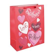 PAPIEROVÉ TAŠKY S MATNOU, STUŽKOVOU CHLOPŇOU, SRDIEČKA NA ČERVENOM POZADÍ, NÁPISY LOVE/SWEETHEART/INÉ
