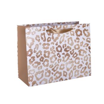 PAPIEROVÉ TAŠKY S MATNÝMI STUŽKAMI, VZOR PANTER, BIELO-ZLATÉ