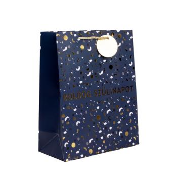 PAPIEROVÁ TAŠKA MATNÁ, ZLATÁ LESKLÁ POTLAČ, ŠNÚRKA S CHLOPŇOU, NÁPIS "BOLDOG SZÜLETÉSNAPOT", NÁMORNÍCKA MODRÁ