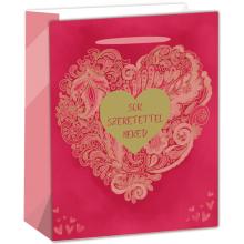PAPIEROVÁ TAŠKA MATNÁ, ČERVENÉ POZADIE SO ZLATÝM VZOROM, V TVARE SRDCA, NÁPIS " SOK SZERETETTEL NEKED "