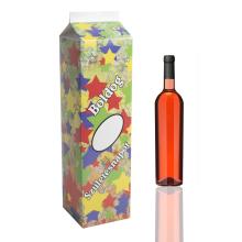 NÁPOJOVÝ KARTÓN V TVARE KRABICE OD MLIEKA S NÁPISOM "BOLDOG SZÜLETÉSNAPOT"