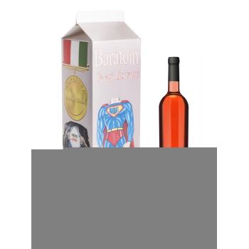 NÁPOJOVÝ KARTÓN V TVARE KRABICE OD MLIEKA, "LEGJOBB BARÁT"