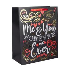 PAPIEROVÉ TAŠKY S MATNOU, LESKLOU POTLAČOU, NÁPIS "ME&YOU FOREVER AND EVER"