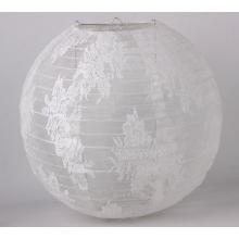 ORGANZOVÝ LAMPÁŠ S ČIPKOVÝM VZOROM