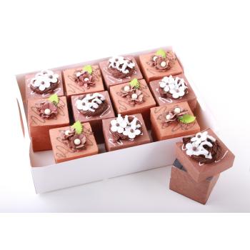 PAPIEROVÁ DARČEKOVÁ KRABIČKA NA MUFFINY, KOCKA S KAKAOM