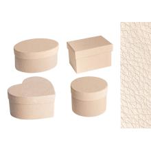 SADA PAPIEROVÝCH KRABÍC, 4 KUSY, NIEKOĽKO DRUHOV, KOŽENÝ ZÁVES