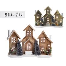 OSVETLENÝ DREVENÝ DOMČEK, 20 LED, 3 DOMY, 2 BOROVICE
