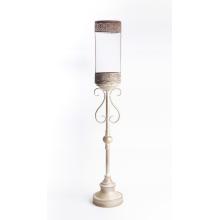 LISOVANÝ KOVOVÝ SVIETNIK STOJACI BÉŽOVÝ