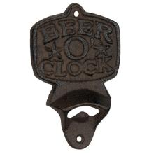 LIATINOVÝ OTVÁRAČ NA FĽAŠE, NÁSTENNÝ, NÁPIS "BEER CLOCK", STAROŽITNÝ