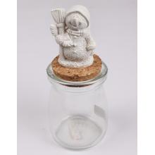 POLYRESINOVÁ SKLENENÁ KUPOLA SNEHULIAKA S METLOU, BIELA