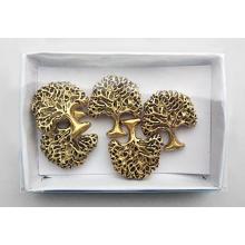 POLYRESINOVÁ SAMOLEPIACA DREVENÁ SÚPRAVA V PAPIEROVEJ ŠKATUĽKE, 6 KUSOV, ZLATÁ