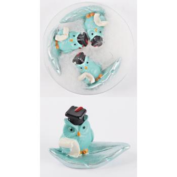 POLYRESINOVÁ SOVA V OKRÚHLEJ ŠKATUĽKE, 3 KUSY, NA FÓLII, MODRÁ