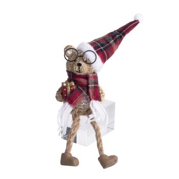 POLYRESINOVÝ MEDVEĎ SO ZAVESENÝMI NOHAMI, OKULIARMI A KÁROVANOU ŠATKOU, HNEDOČERVENÝ