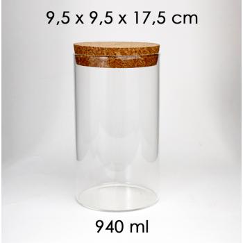 SKLENENÝ VALEC S KORKOVOU STRECHOU