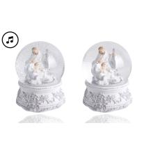 POLYRESINOVÁ SNEHOVÁ GUĽA, SVÄTÁ RODINA, BIELA A STRIEBORNÁ