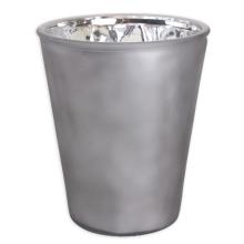 SKLENENÁ VÁZA V TVARE PÍSMENA "V" OKRÚHLA SIVÁ METALICKÁ