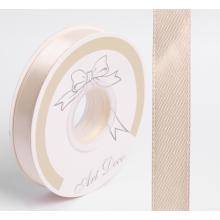 SATÉNOVÁ STUHA, KRÉMOVÁ