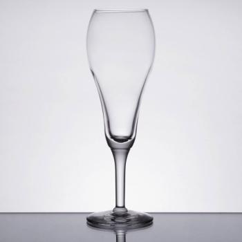 SKLENENÝ SVIETNIK V TVARE HRUŠKY