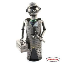 KOVOVÝ STOJAN NA VÍNO