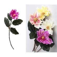 UMELÝ KVET S VLÁKNOM MAGNÓLIE