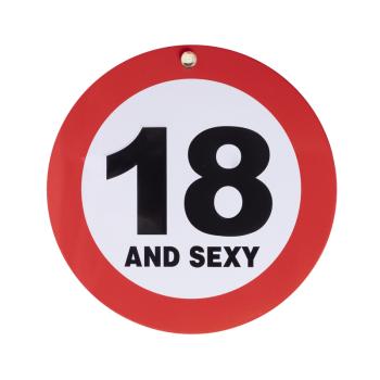 TABUĽA, NÁPIS "18 AND SEXY"