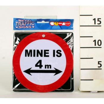 ZNAK POLMESIACA, "MINE IS 4M"