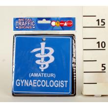 TABUĽKA CRESZ, NÁPIS "AMATEUR GYNAECOLOGIST"