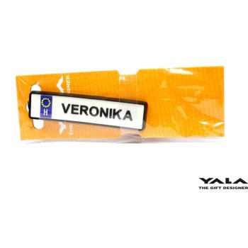 GUMOVÁ MAGNETKA NA CHLADNIČKU "VERONIKA"