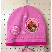 ČIAPKA, W.I.T.C.H., RUŽOVÁ