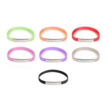 SILIKÓNOVÝ NÁRAMOK S TRBLIETAVÝM 6 KAMEŇMI METATABLE