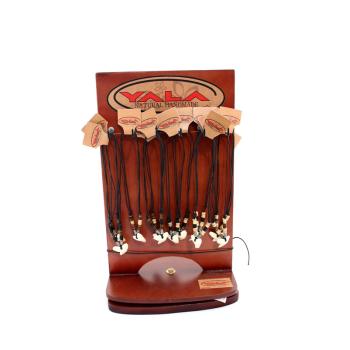 PRÍRODNÝ NÁHRDELNÍK S VEĽKÝM PRÍVESKOM ŽRALOČIEHO ZUBU