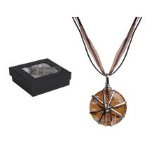 NÁHRDELNÍK ZO SKLA A KOVU "DISK", DYMOVÁ GLAZÚRA