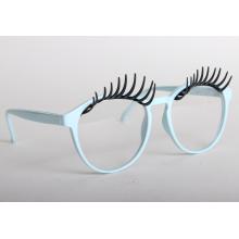 PÁRTY OKULIARE, RIASY